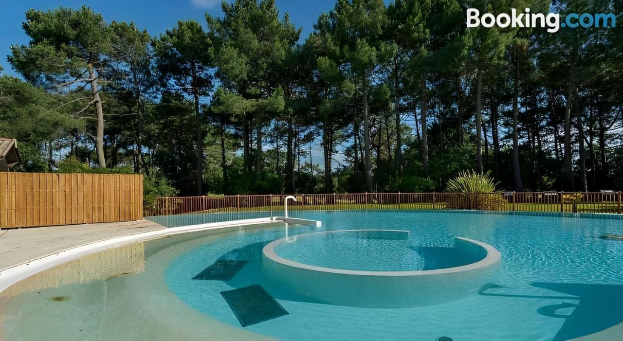 Villa Un Nid Dans La Pinede Lacanau Esterno foto